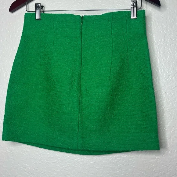 NWT Zara Green High Rise Textured Gold Button Detail Mini Skirt Size Small - Picture 5 of 6